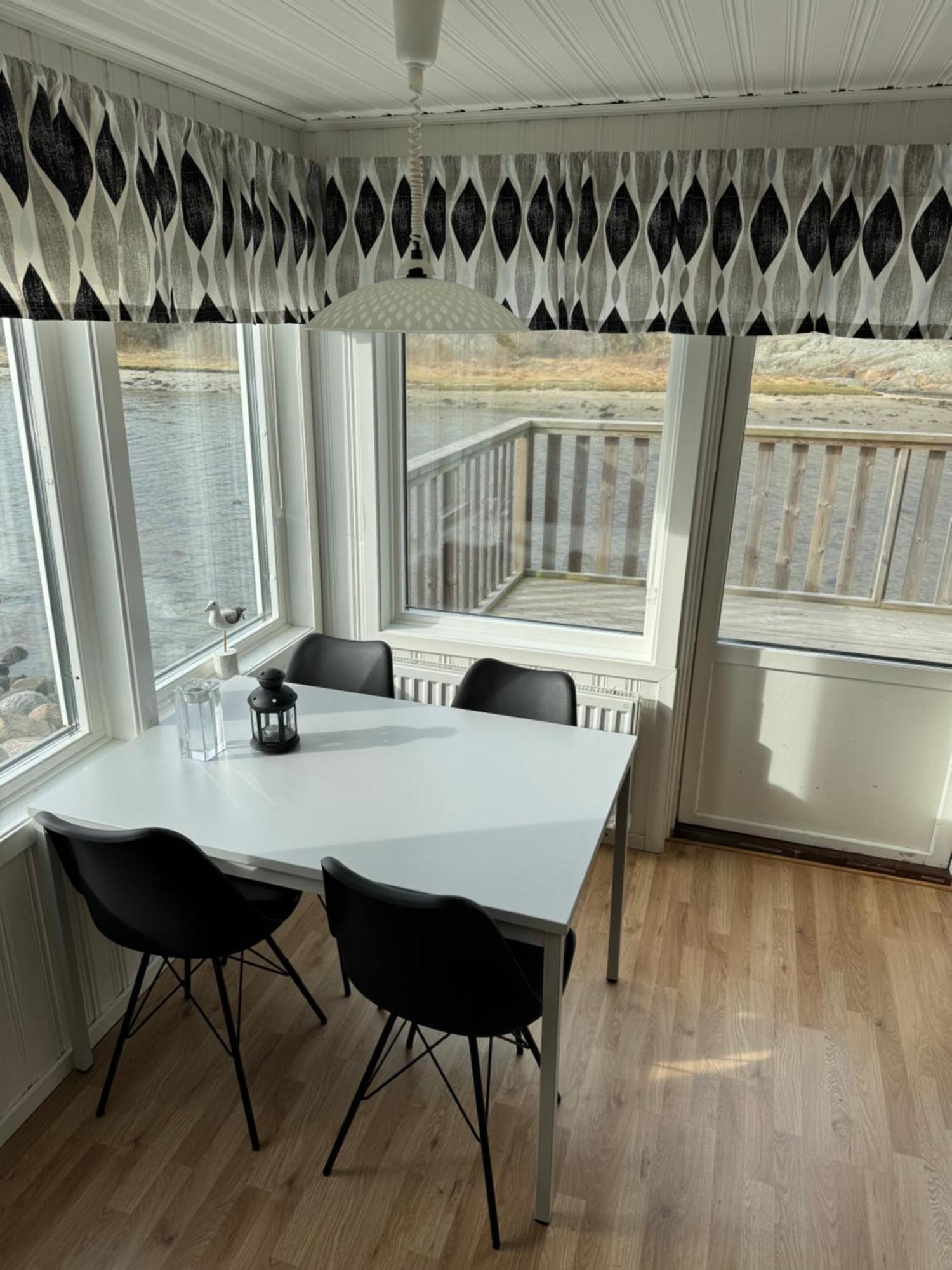 Seaview Cottage Solvik - Kungshamn Bagian luar foto